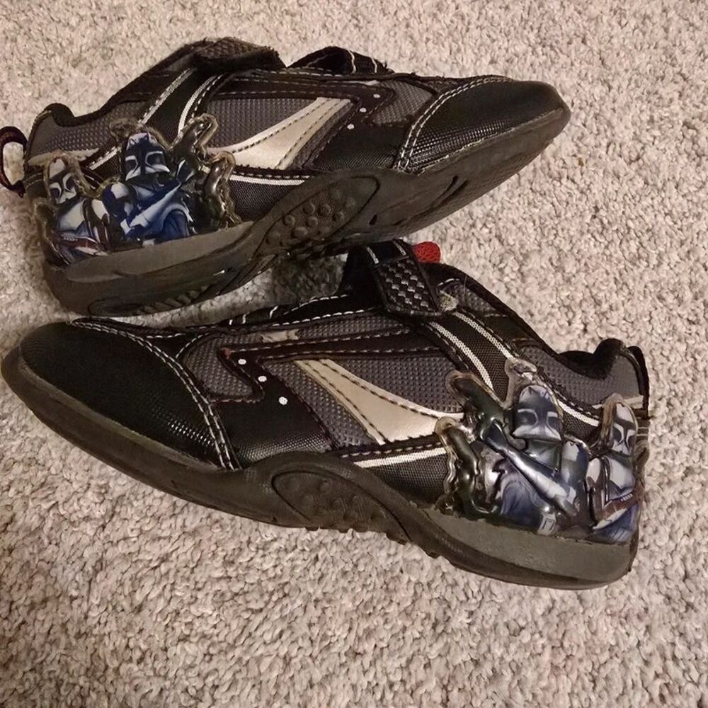 Toddler boys shoes size 10.5 star wars